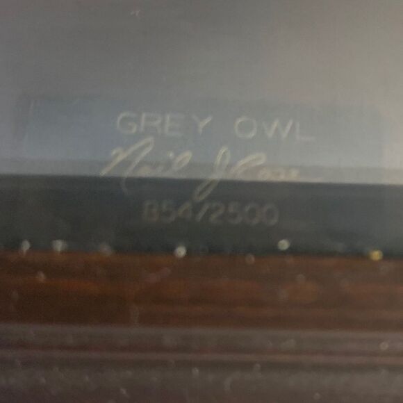 Neil Rose Native American Ceramic Sculpture Shadowbox “Grey Owl” - Picture 12 of 13